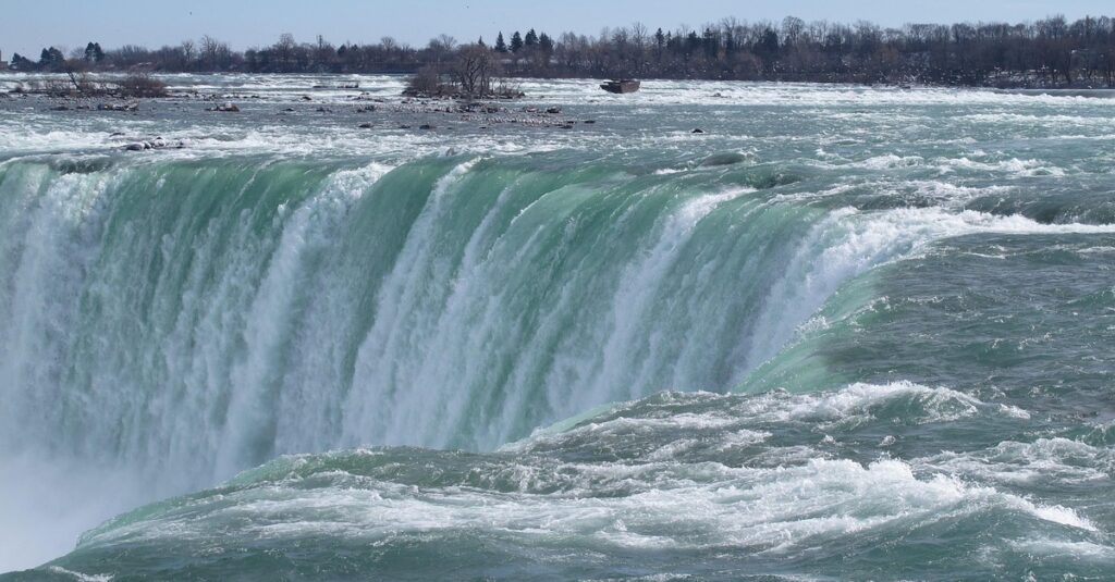 plan a trip to niagara falls canada